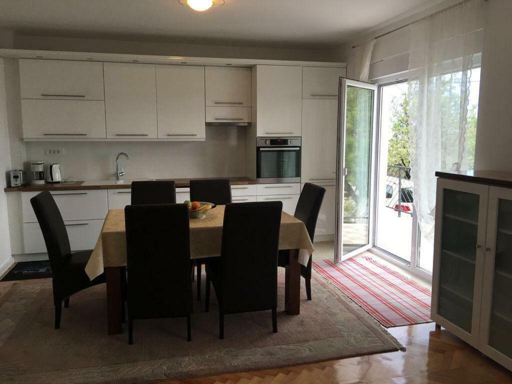 Apartment Lenka Senj  Eksteriør billede